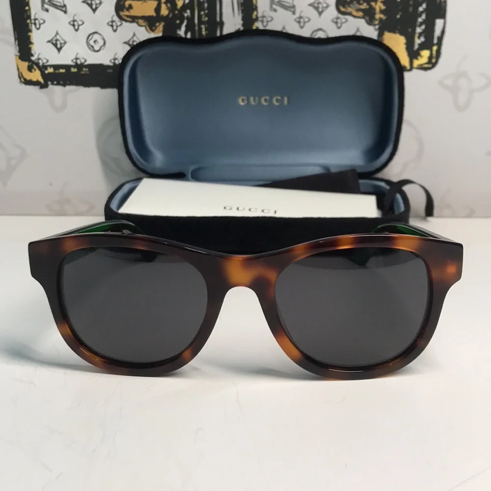 ✨ Brand New Gucci GG0003SN 003 Sunglasses – Havana with Green and Red Stripe ✨